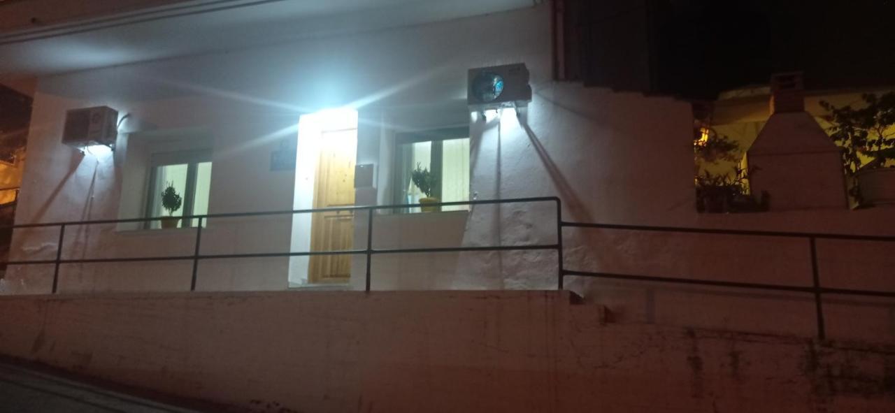 Kiki Apartment Кавала Экстерьер фото